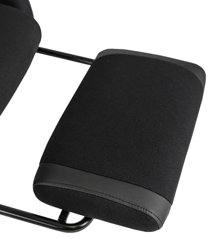 Irodai Forgószék Fekete Színben. MAXIMO