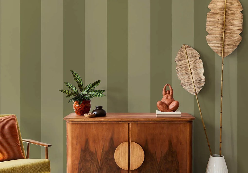 Holden Decor Wanderlust Cordelia Stripe zöld csíkos vlies tapéta – 92101