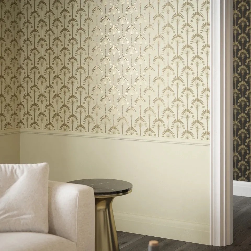Arthouse Signature 2 Palm Palace arany-krém pálmafás vlies tapéta – 921701
