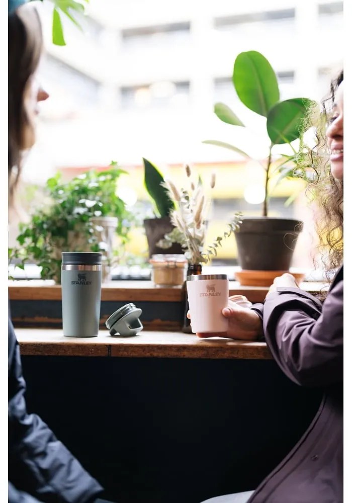 Világos rózsaszín rozsdamentes acél termobögre 230 ml Café-To-Go Travel Mug Rose Quartz – Stanley