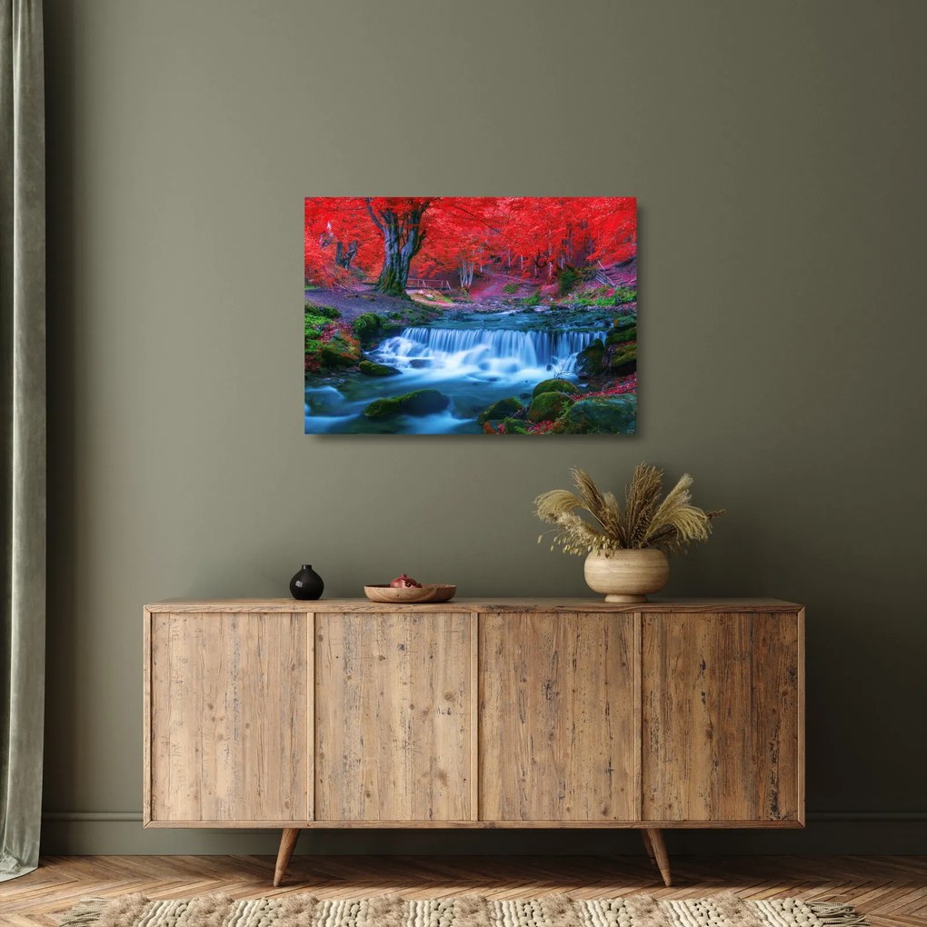 Kép Vízesés egy vörös erdőben (üvegen) (70x50 cm)