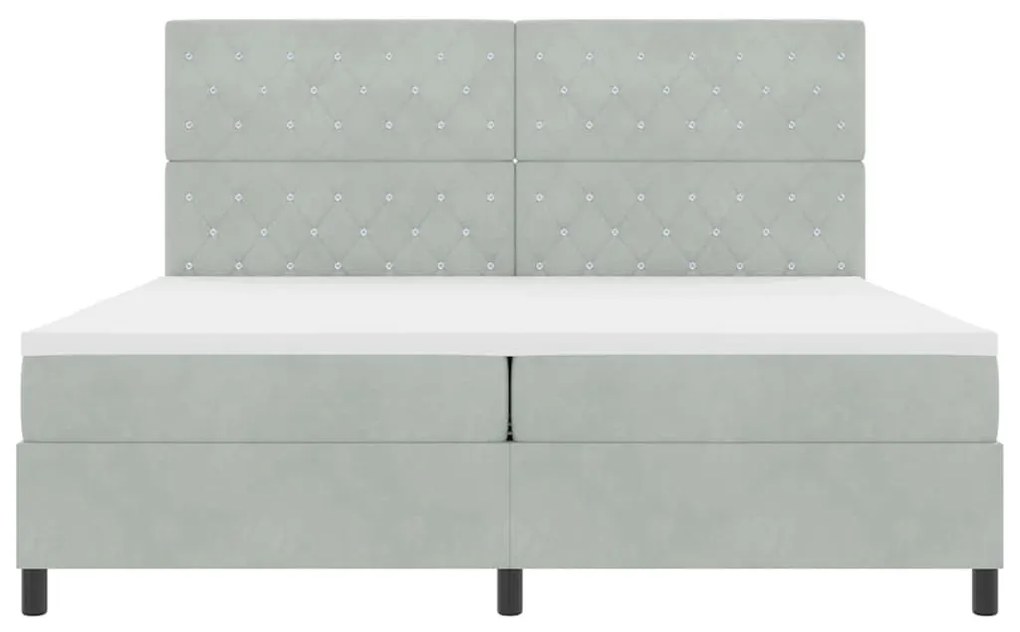 Boxrugós ágy matracmal Világosszürke 200 x 200 cm Bársony