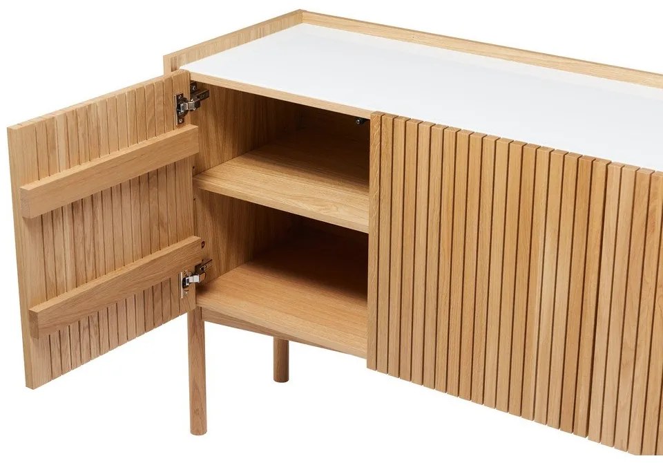 Natúr színű alacsony komód tölgyfa dekorral 177x42 cm Bottrup – Woodman