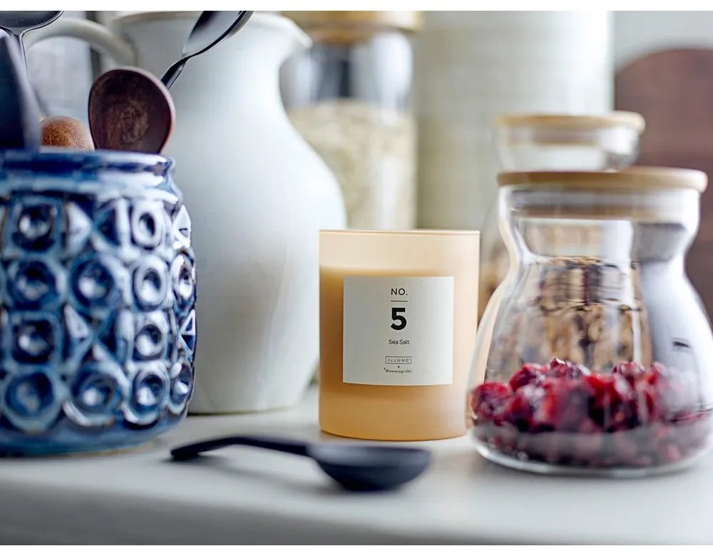 Illatos gyertya égési idő 50 ó No. 5 Sea Salt – ILLUME x Bloomingville
