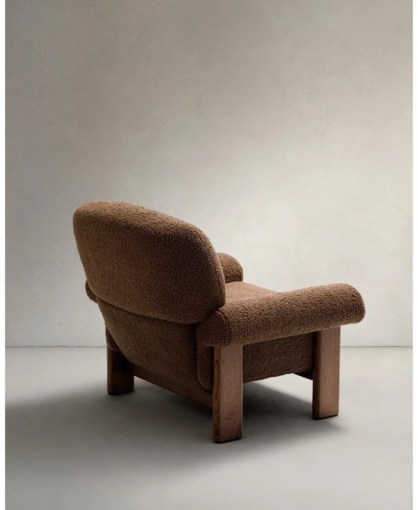 Barna buklé fotel Nema – Kave Home