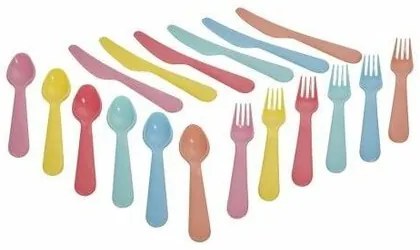 Rainbow műanyag evőeszköz készlet gyerekeknek, 18db , 6 színben