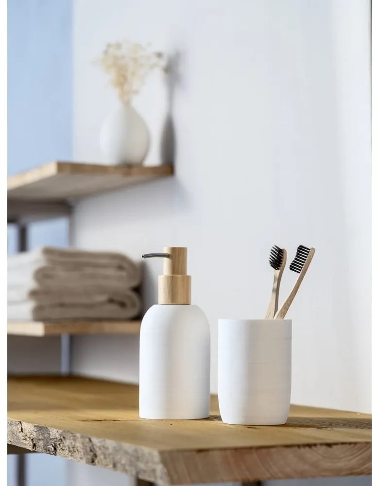 Fehér poligyanta szappanadagoló 250 ml Altavalle – Wenko