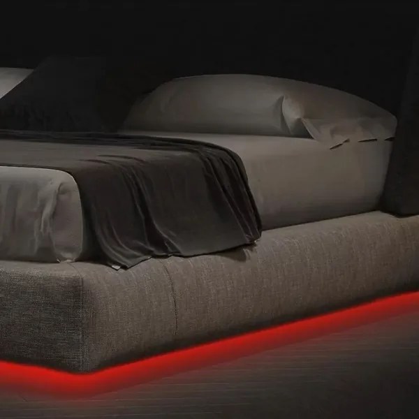 Brilo - LEG RGBW Dimmelető szalag 6,5m LED/22W/230V + + távirányító