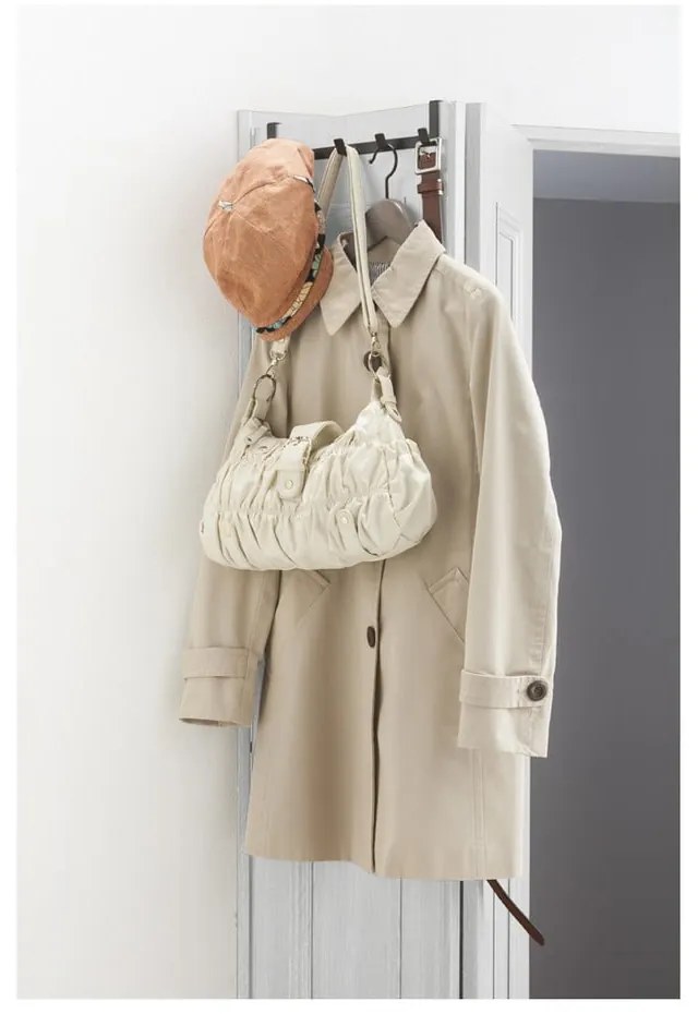 Fekete fém ajtófogas 30 cm Tower – YAMAZAKI