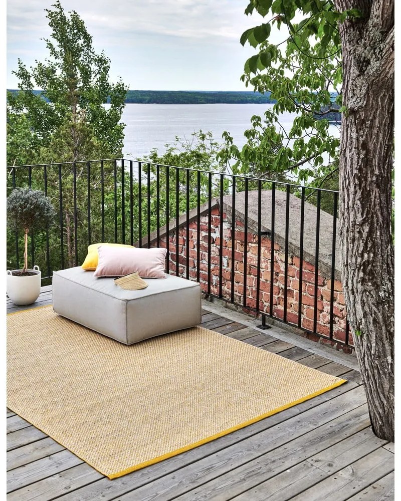 Mustársárga kültéri-beltéri futószőnyeg 70x200 cm Effi Mustard – Pappelina