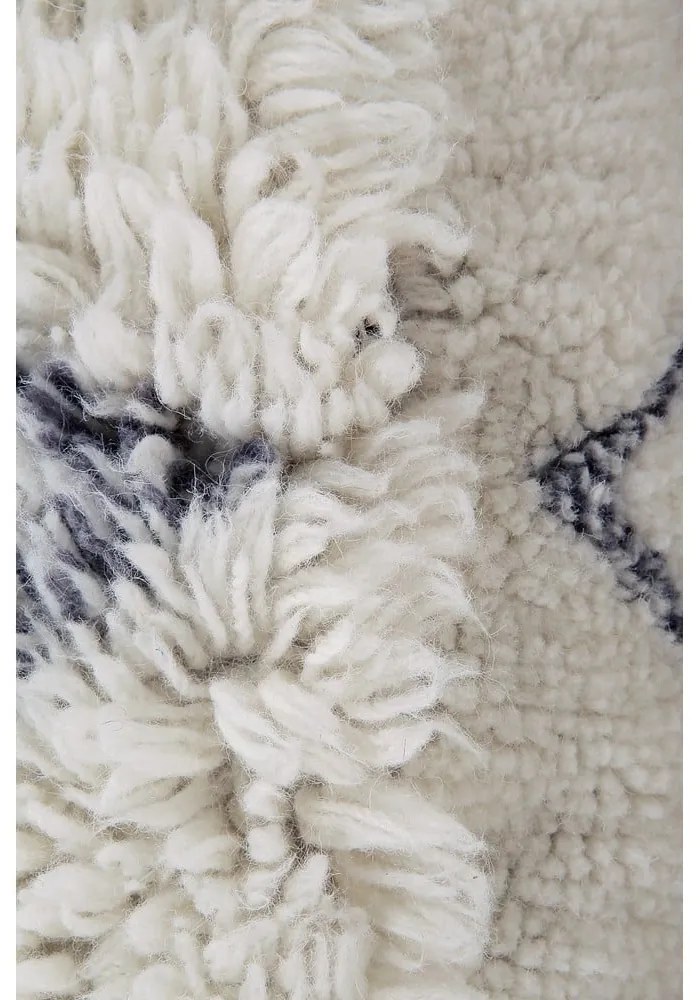 Fehér gyapjú puff Berber Soul – Lorena Canals