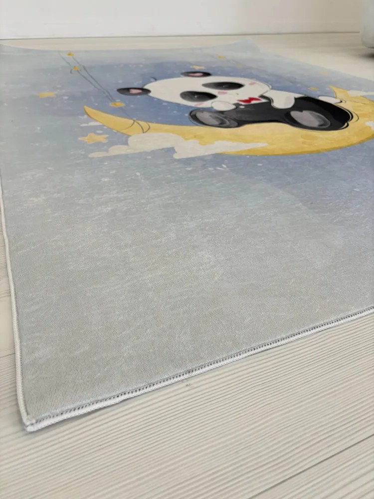 Panda mintás gyerekszőnyeg 70x140 cm