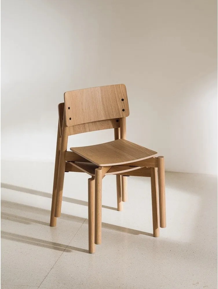 Natúr színű rakásolható étkezőszék tölgyfa dekorral Wem – noo.ma