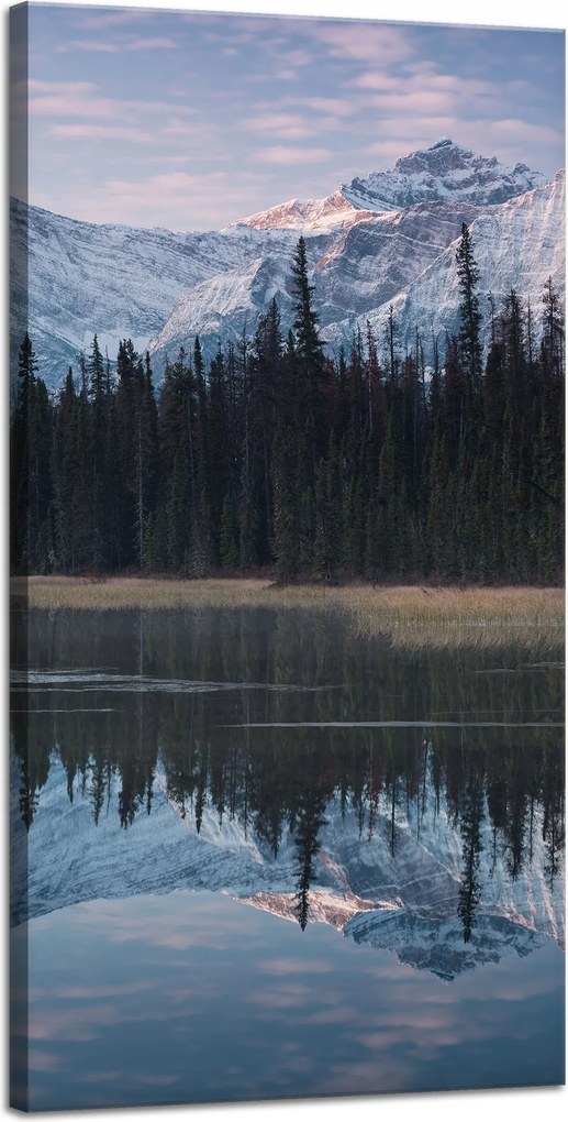 Vászonkép Tópart Víz Erdők Hó hegyek 40x80 cm