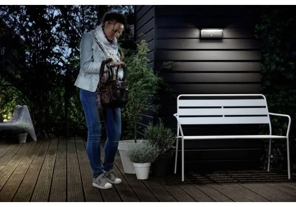 Philips - LED Kültéri fali lámpa érzékelővel BUSTAN LED/3,8W/230V IP44