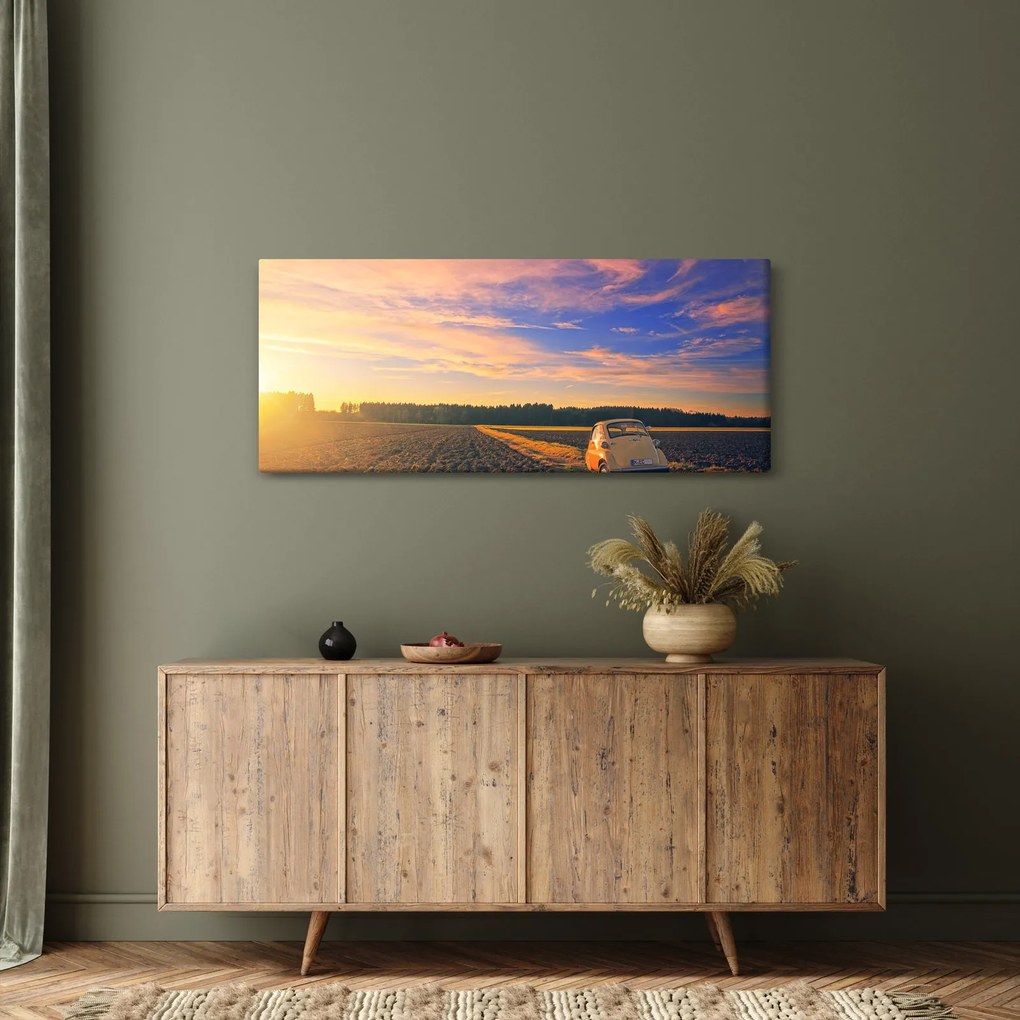 Egy sárga autó képe a mezőn (120x50 cm)