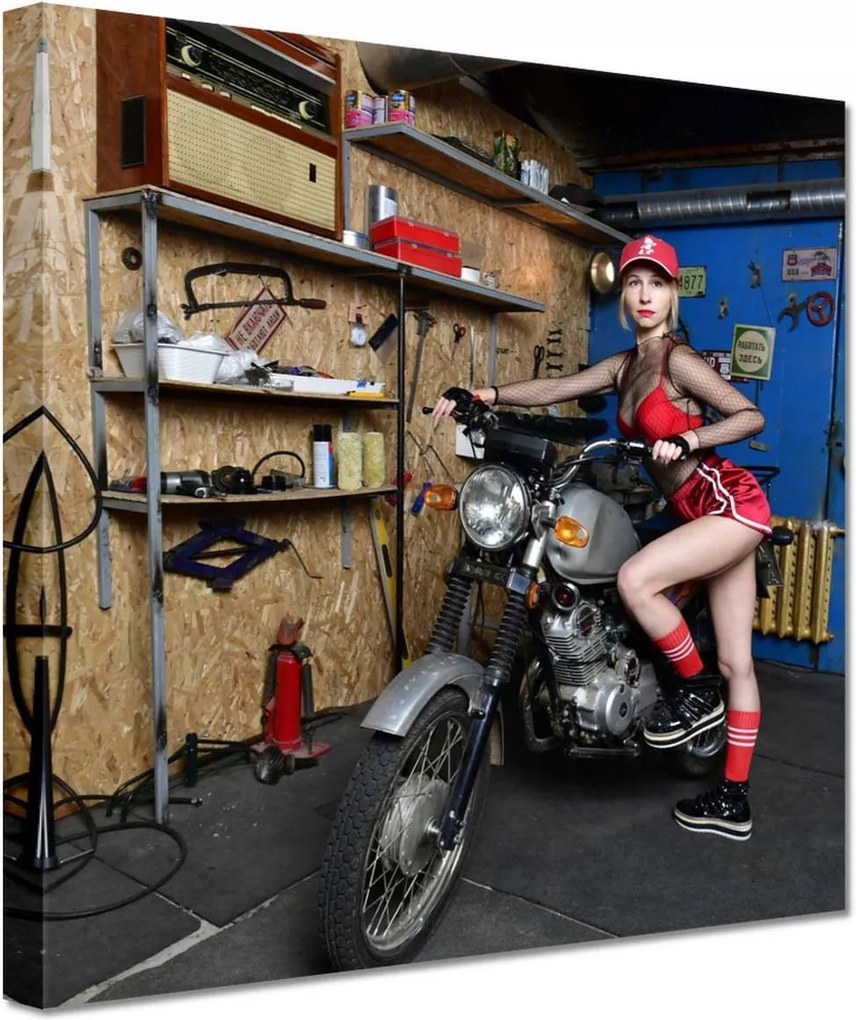 Vászonkép 60x60 Csaj a motoron