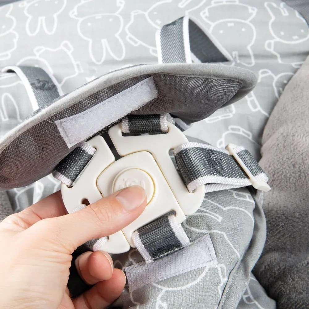 Szürkésbarna etetőszék Miffy – Roba