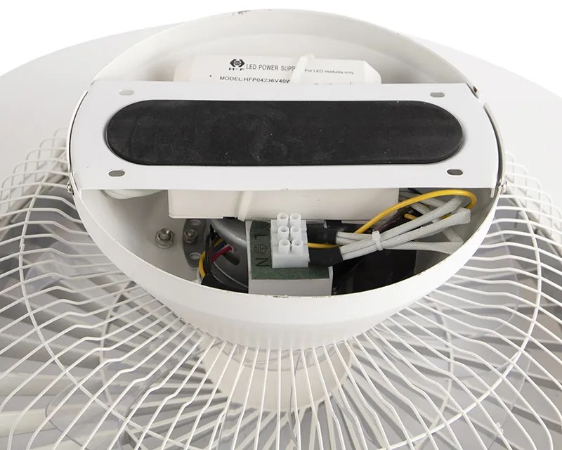Ezüst színű mennyezeti ventilátor csillag effektussal 59cm LED-del, fényerőszabályzóval és távirányítóval - Clima