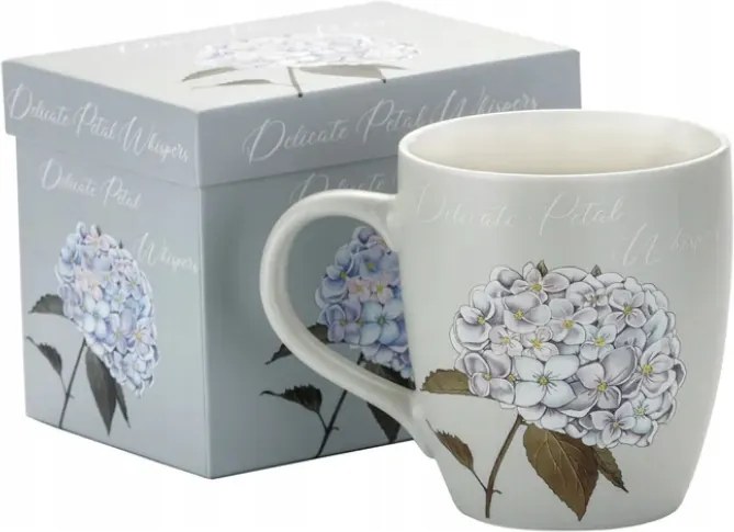 Elegáns porcelán bögre hortenzia virág motívummal 740 ml kávé tea