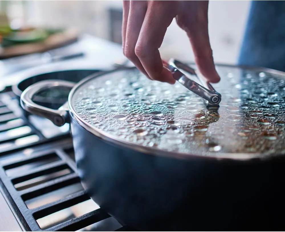 Indukciós tűzhelyhez alkalmas lábas fedővel, kerámia felülettel Space – Joseph Joseph