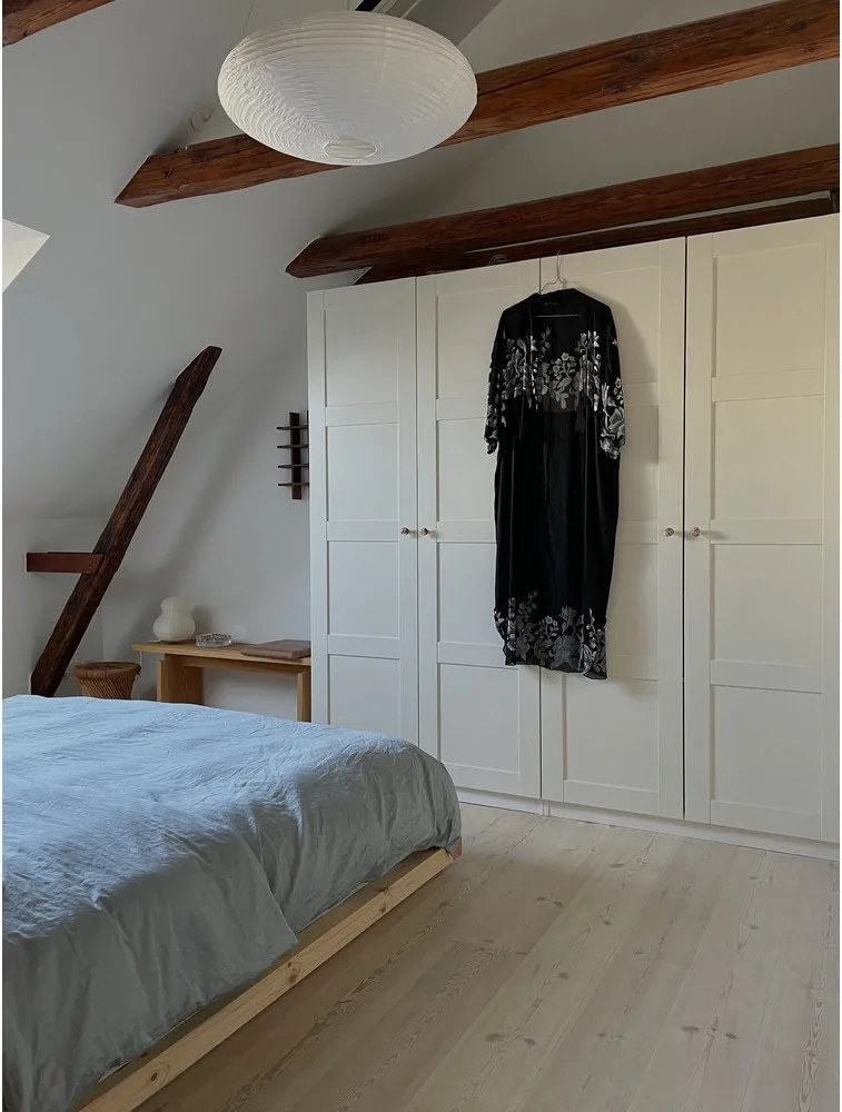 Borovi fenyő franciaágy ágyráccsal 180x200 cm Dock – Karup Design