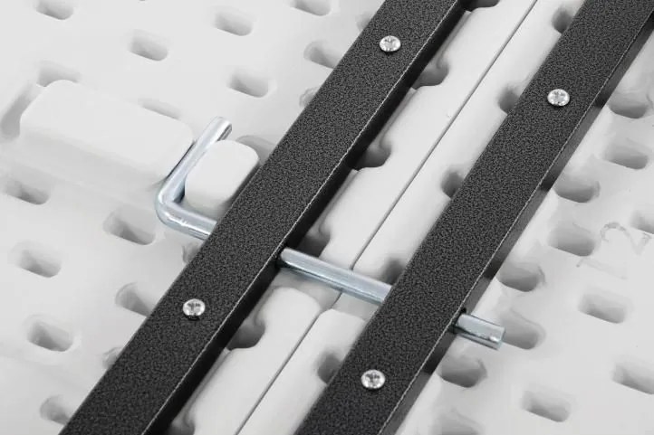 GARTHEN Összecsukható kerti asztal 180 cm