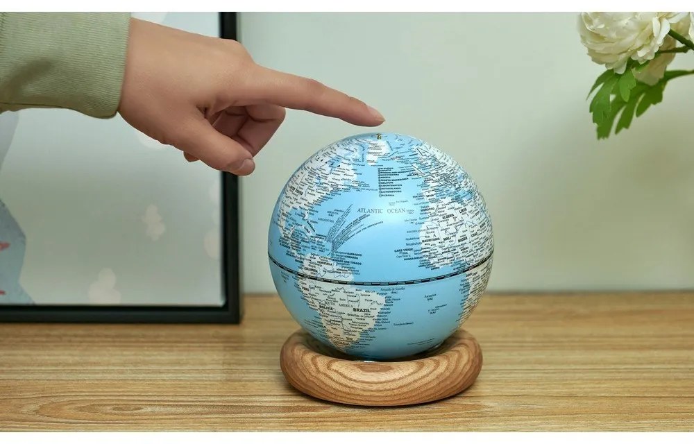 Földgömb ø 13 cm Atlas LED – Gingko