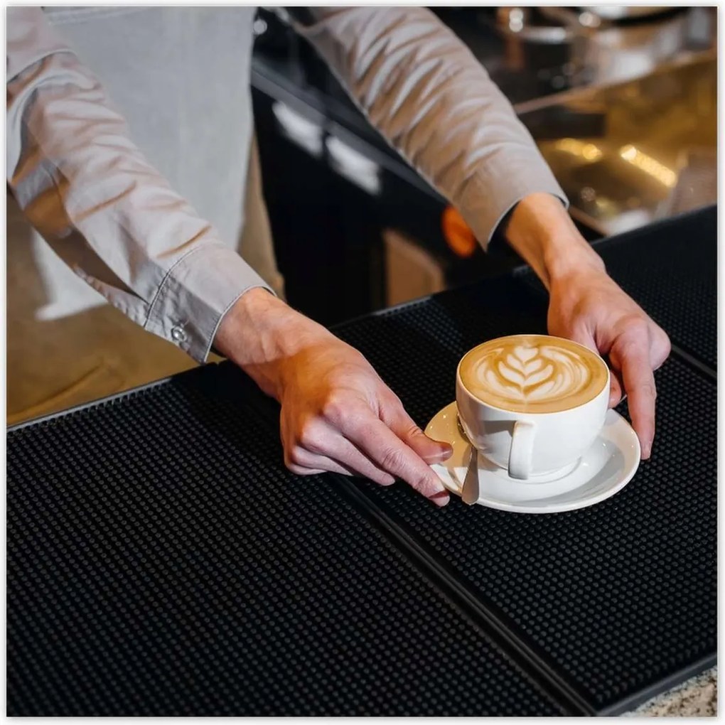 Poszterek 140x140 Barista kávé tálalás