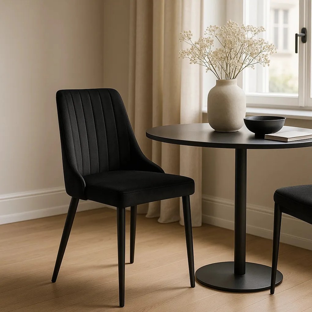 Fekete Bársony Étkezőszék. BARI