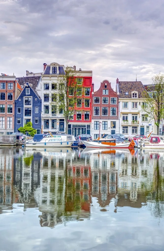 Poszter 53x81cm Amszterdami bérházak a csatorna partján, Assaf Frank