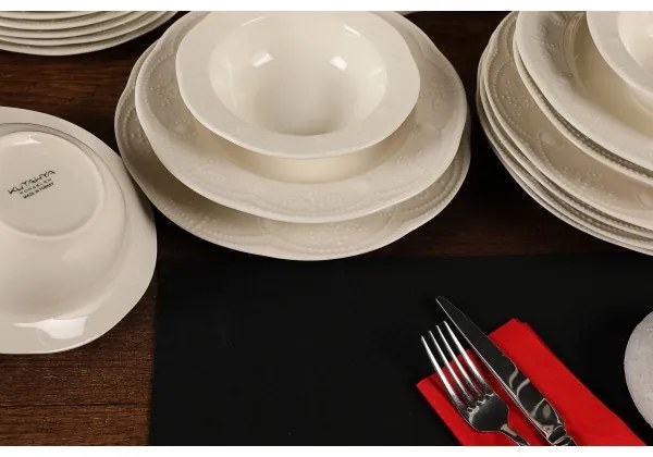 24 darabos fehér porcelán étkészlet