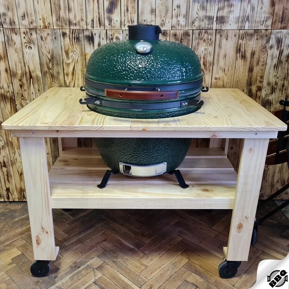 Fenyőfa asztal Kamado kerámia grillhez 23,5" Dellinger SmokeFi