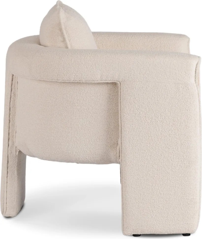 Fotel krém színben. GALA