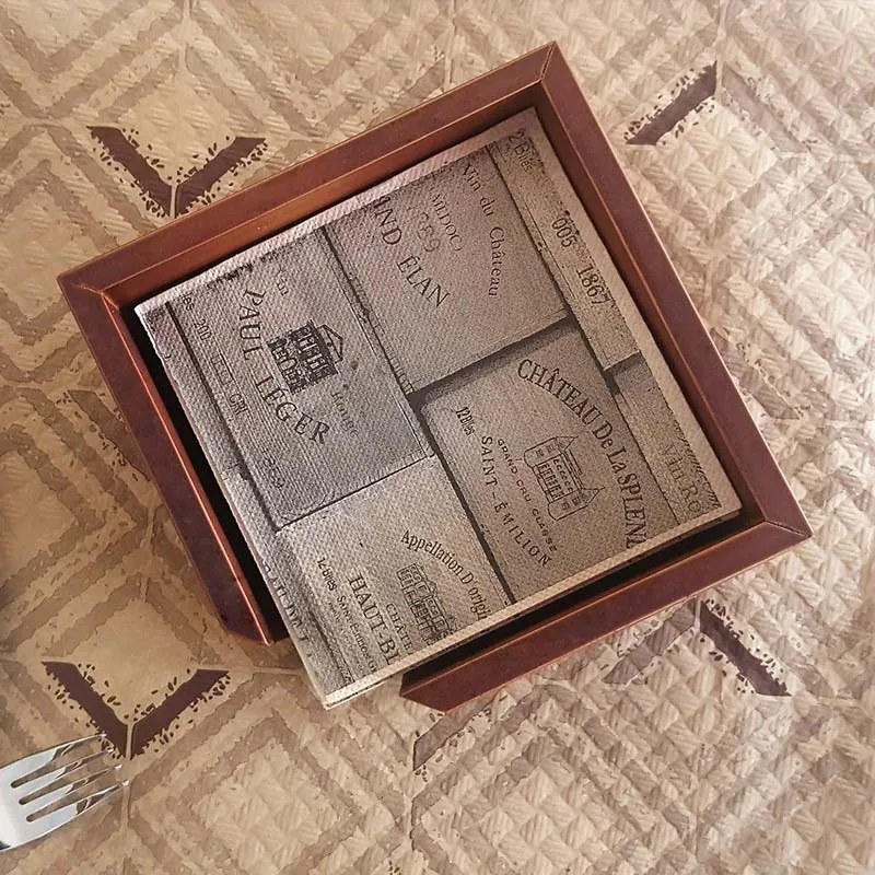 Szalvétaadagoló 20x20 1/4, fa madera