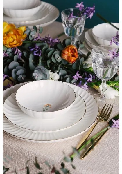 27 darabos porcelán étkészlet, fehér/arany