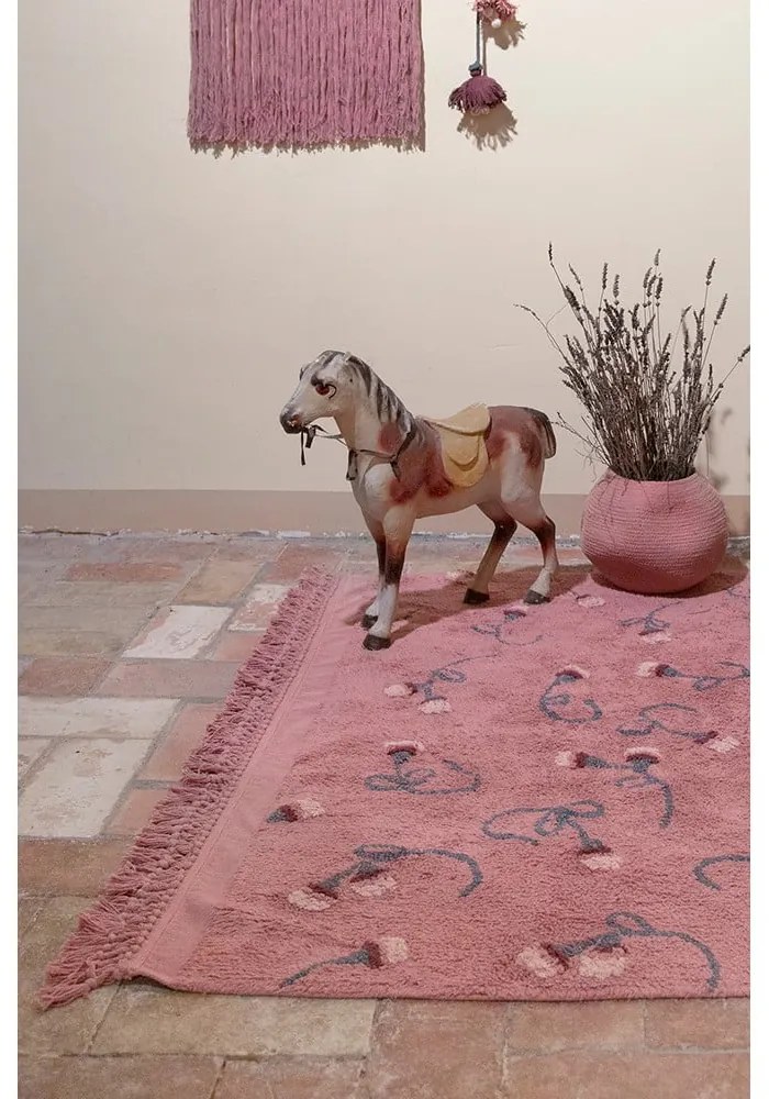 Rózsaszín mosható kézi szövésű pamut gyerek szőnyeg 140x210 cm English Garden Ash Rose – Lorena Canals