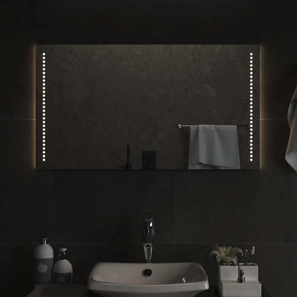 LED-es fürdőszobatükör 90x50 cm