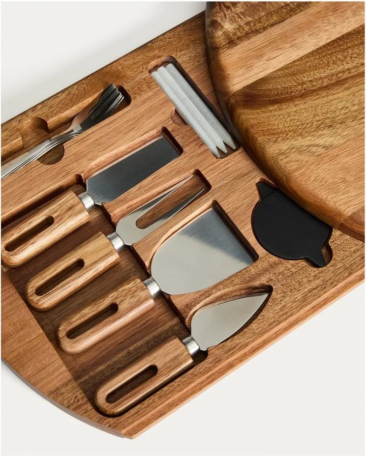 Fa vágódeszka sajtokhoz 46 x 36 cm Blera – Kave Home