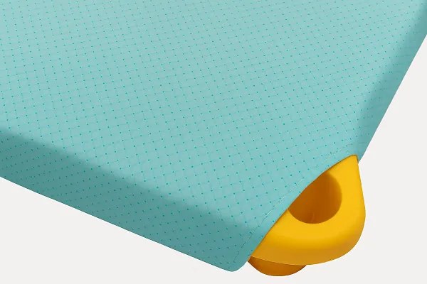 Óvodai bélelt lepedő műanyag fektetőre – steppelt