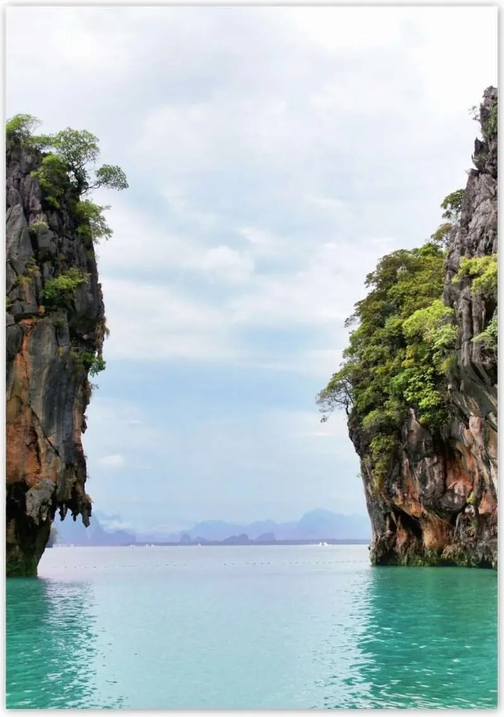 Poszterek 70x100 Magányos szikla a trópusokon