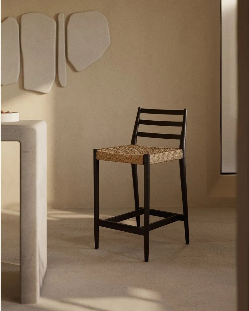 Fekete-natúr színű tölgyfa bárszék (ülésmagasság 65 cm) Analy – Kave Home