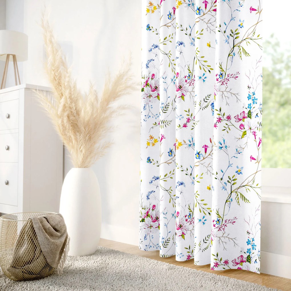 Goldea pamut drapéria - festett réti virágok 240x150 cm