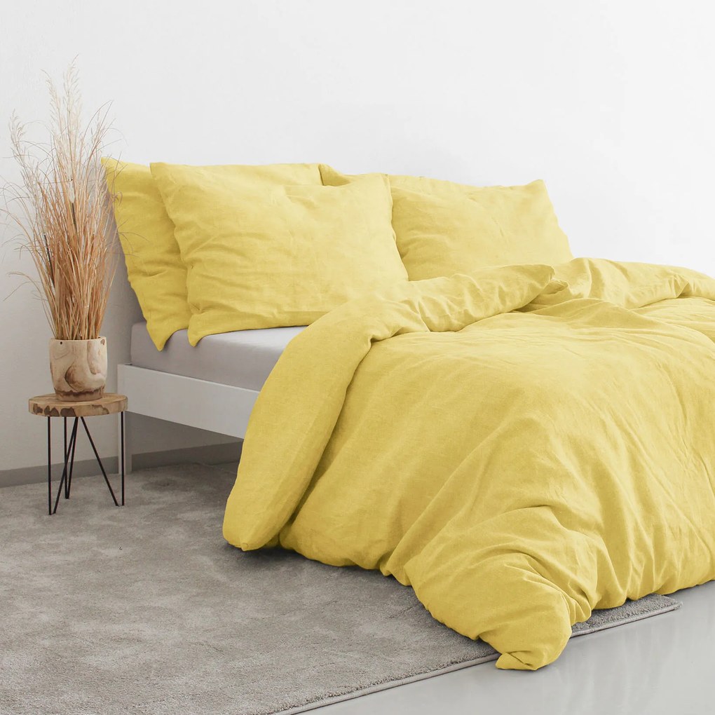 Goldea lenvászon keveréket tartalmazó ágyneműhuzat - sárga 240 x 220 és 2db 70 x 90 cm