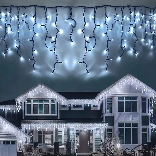 Kültéri jégcsap Led lámpa 500 db hideg vakuval 15 méter