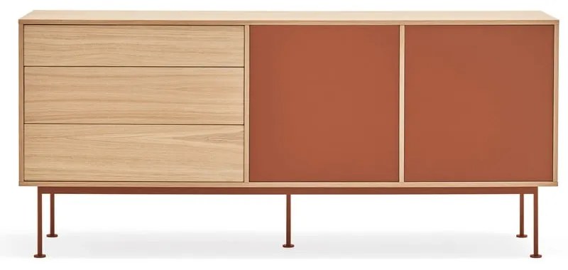 Yoko téglavörös komód tölgyfa dekorral, szélesség 180 cm - Teulat