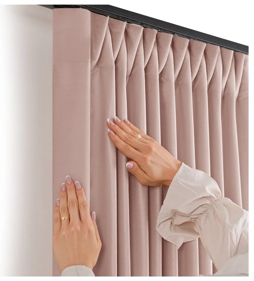 Világos rózsaszín bársony dimout (részleges sötétítő) függöny 400x225 cm Velto – Filumi