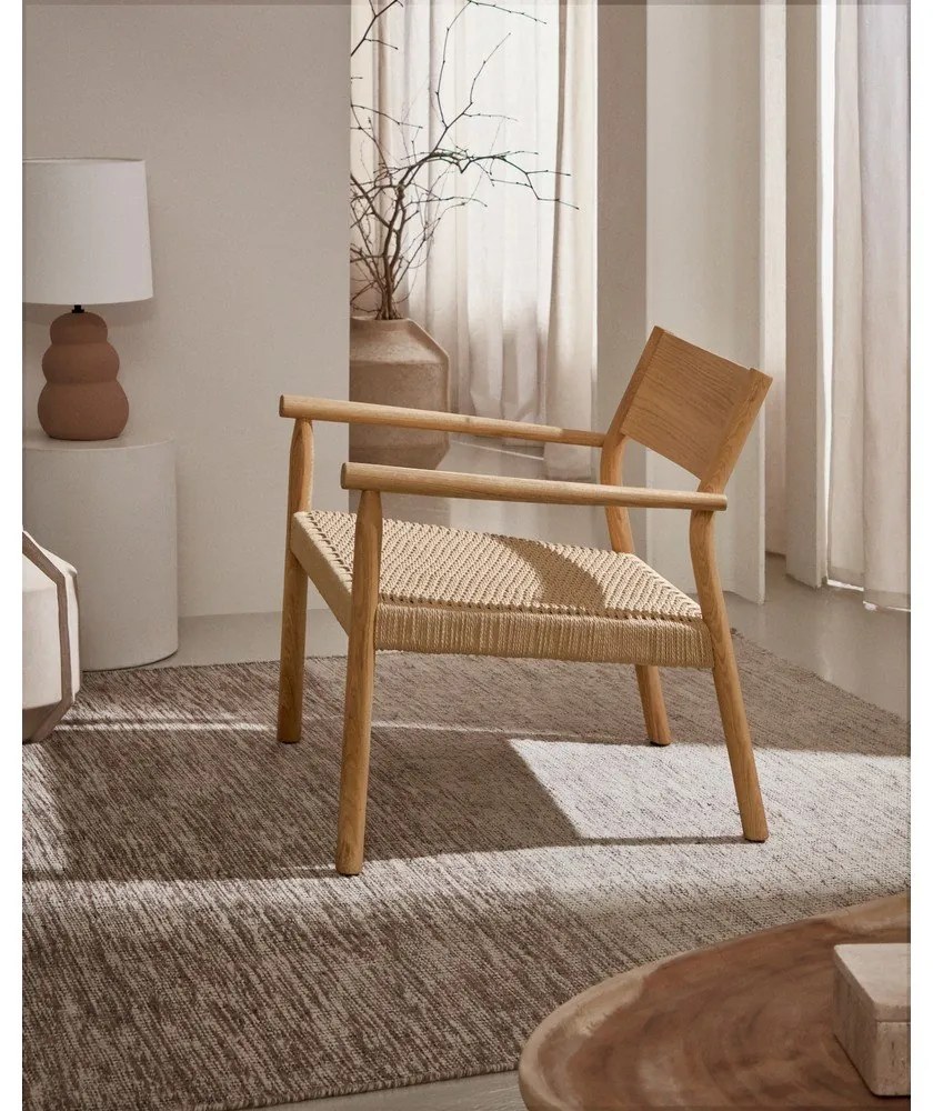 Világos natúr színű szőtt fotel Yalia – Kave Home