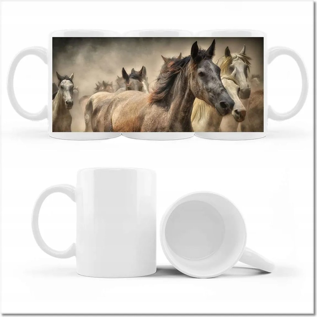 Fényképes bögre Vadlovak Lovak Galopp