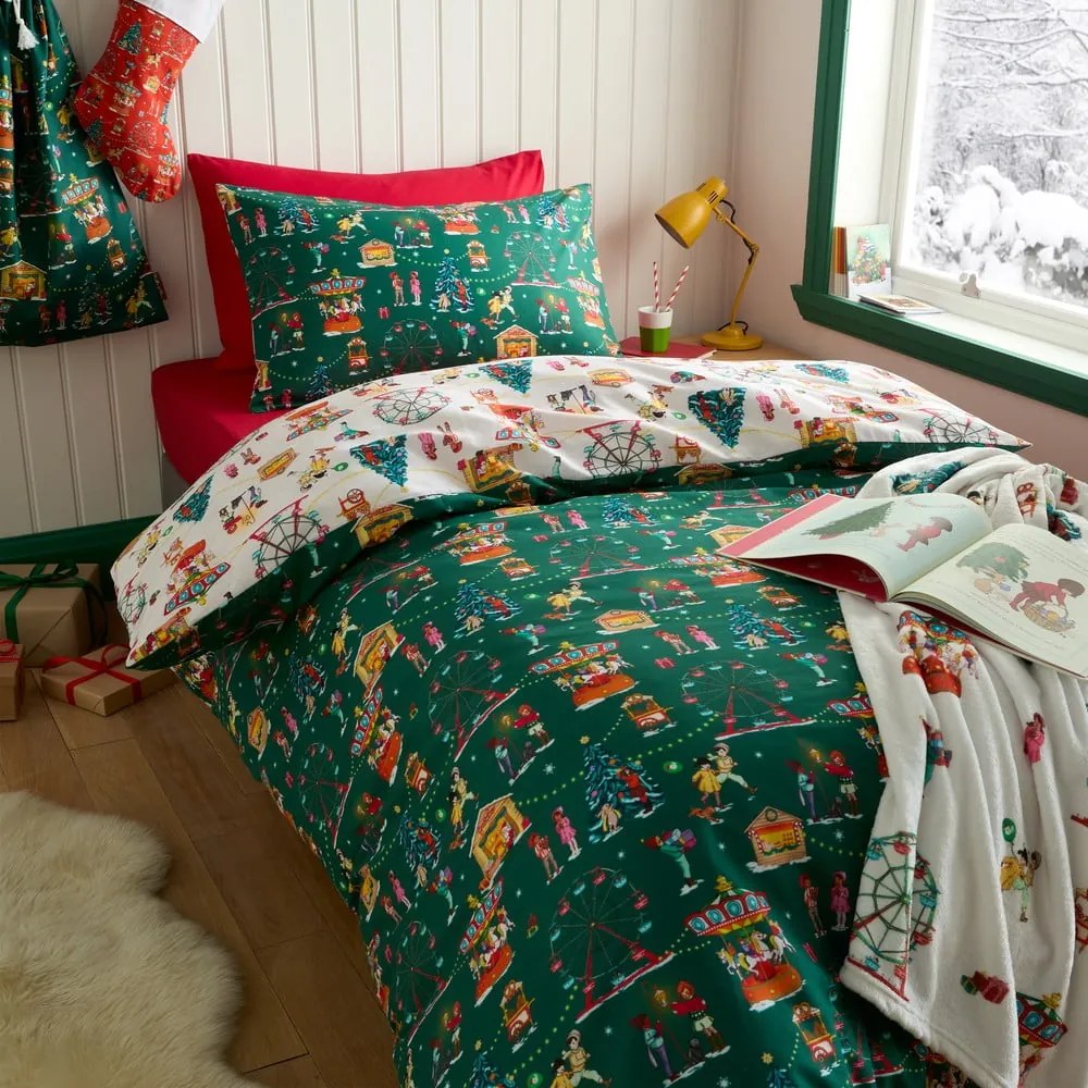 Zöld pamut gyerek ágyneműhuzat babaágyhoz 120x150 cm Christmas Fairground – Belle &amp; Boo